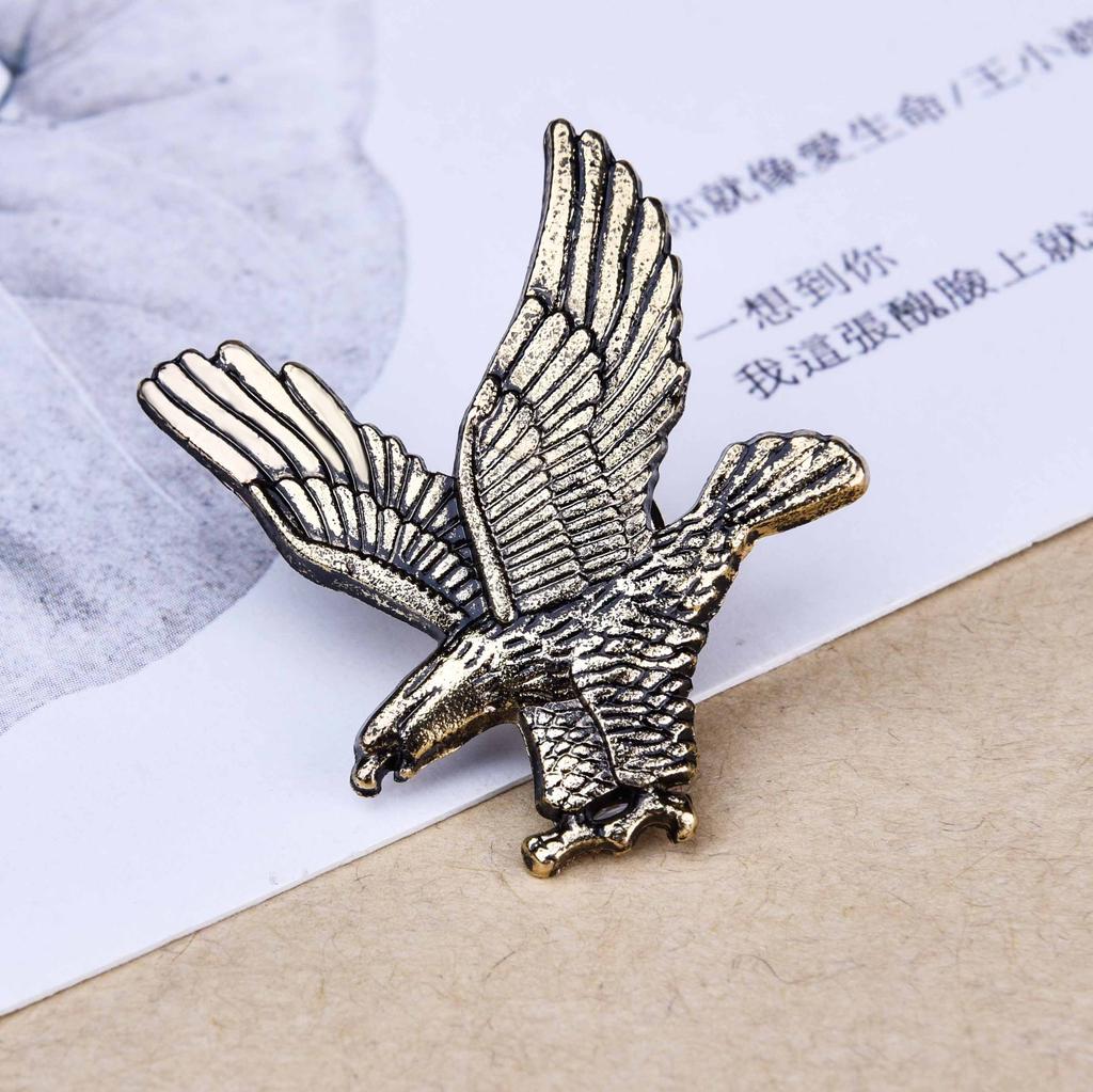Z114 Brooch, Soaring Eagle Eagle Pin, Retro Suit Personality Accessories