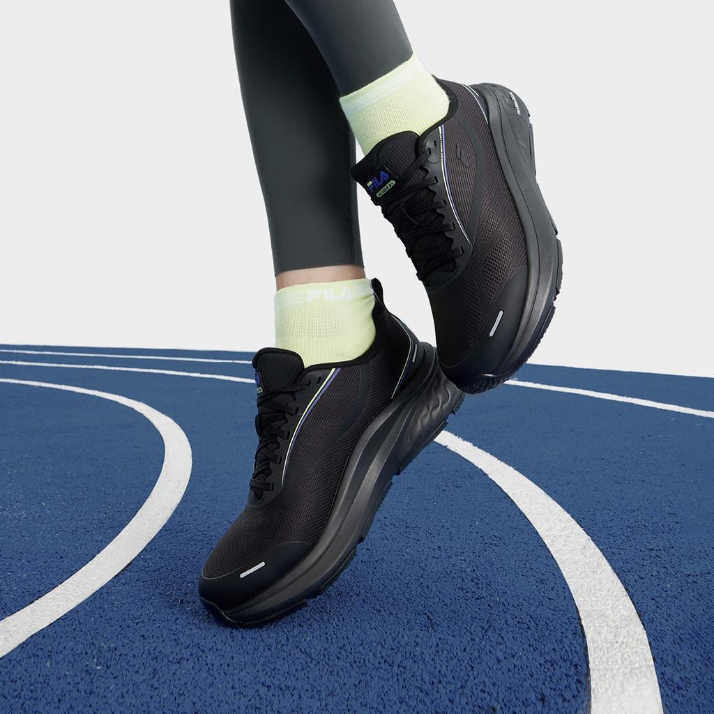 Fila Nuvole 2+ Универсальные Удобные Низкие Кроссовки для Бега Женские кроссовки Черный A12W441108FBK