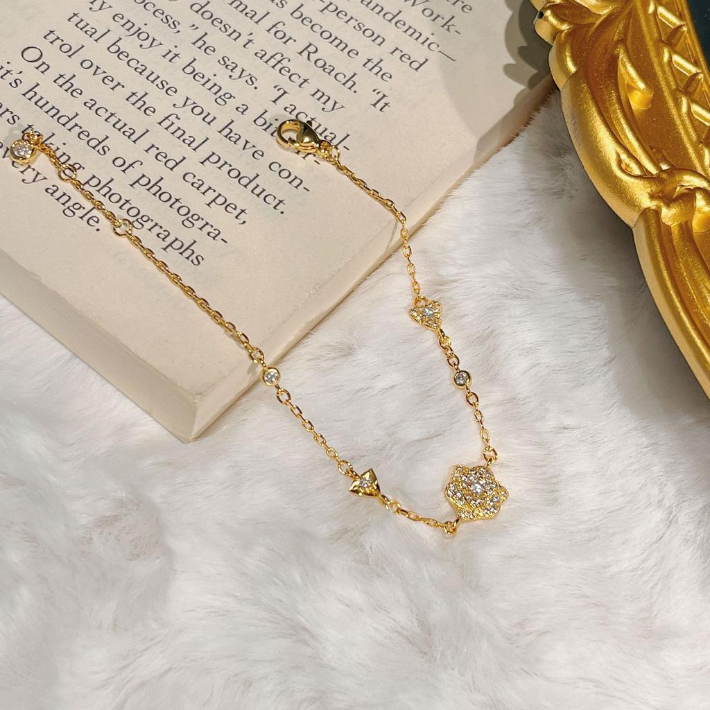 Star Full Diamond Rose Collarbone Chain Bracelet Star With Flower Necklace Light Luxury High-End Set
