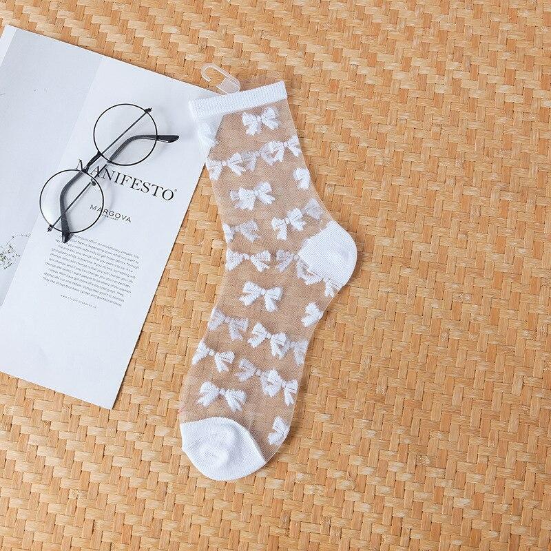 Sexy Lace Mesh Fishnet Woman Socks Harajuku Hip Hop Skateboard Elasticity Crew Socks Summer Ultra-thin Transparent Socks Women EMA
