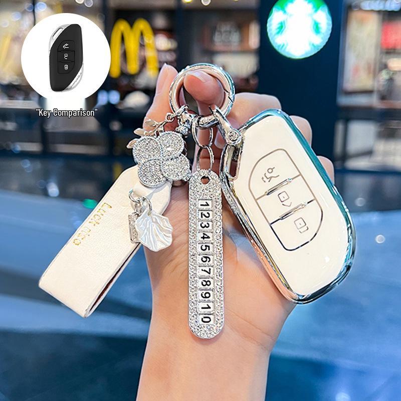 Dongfeng Fengxing T5 Evo/T5L Key Cover for Shengshi, New Yacht, and Thunder Models.