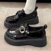 Черные маленькие кожаные туфли женские 2025 новые весенне-осенние новые ретро на плоской подошве одинарные туфли в британском стиле с пряжкой модные лоферы