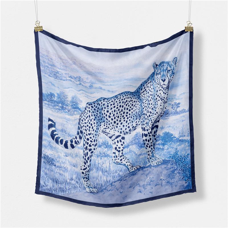 Twill Silk Scarf Woman Giraffe Painting Square Scarves Wraps Bandana Small Hijab Silk Foulards Tie Headband Neckerchief 53CM