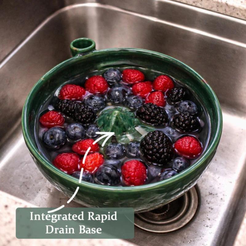 Swirling Berry Rinsing Bowl with Drain 1PC Self Spinning Fruit Vegetable Washer Space Saving for Small Kitchen Use