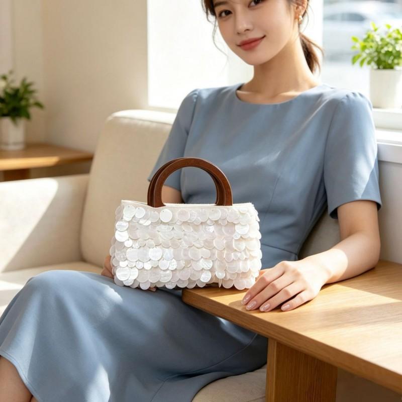 Cream White Glitter Mini Handbag With Wooden Round Handle Vintage Shell Bag Daily Wear