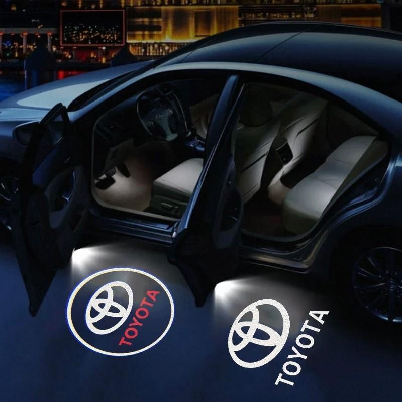 2Pcs Led HD Car Door Logo Welcome Light Projector Lamps Accessorie For Toyota Corolla RAV4 LEVIN Yaris C-HR Camry Prado Keychain