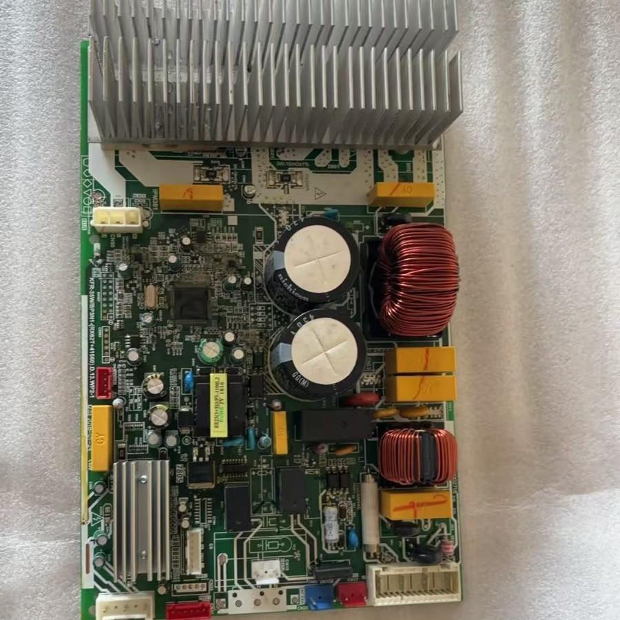 KFR-35W/BP3N1-(RX62T 41560). D.13.WP2-1 Материнская плата кондиционера испарителя с деталями нагревателя Металлический материал