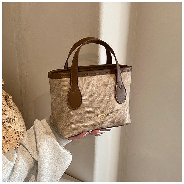 Нишевая Высококлассная Осенняя Сумка-Тоут на Плечо Большой Вместимости 2025: Универсальная повседневная сумка-ведро кроссбоди