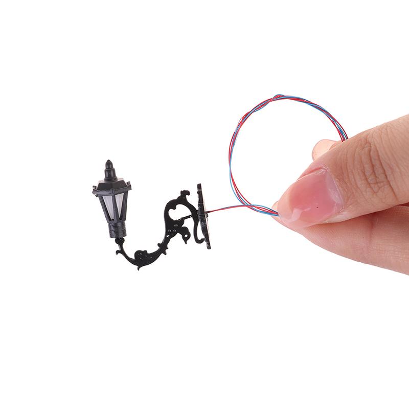 2Pcs 1/12 Dollhouse Wall Lamp Model Garden Yard Chandelier Sand Table Led Light