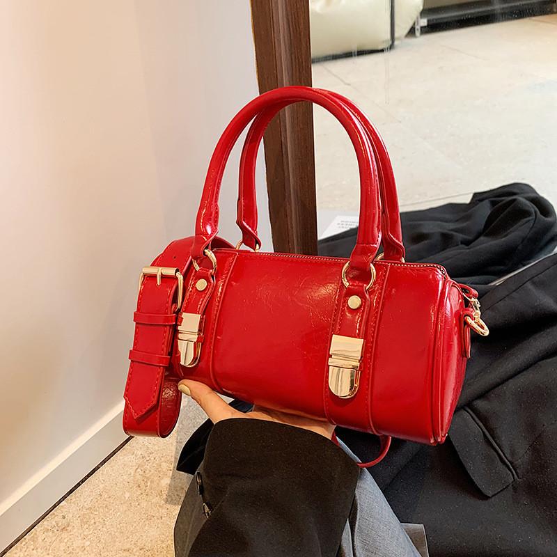 Ielgy Boston Handbag Ladies All-Match Large-Capacity Commuter Shoulder Messen