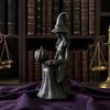 Настольное украшение Ведьма Хэллоуин Статуэтка, Готическая Фигурка с Тыквой и Книгой, Черная Матовая Тематическая Скульптура Подарков, Декор для Каминной Полки Стола,