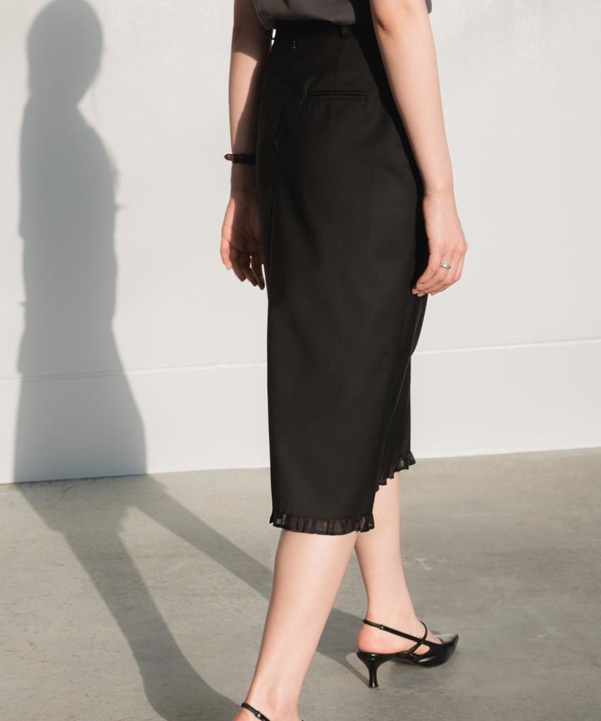 Dehebe Strap Point Frill Skirt [Black]