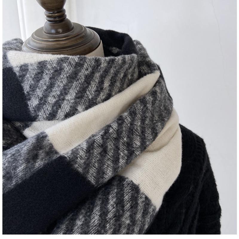 Wool Plaid Scarf for Women's Winter Warmth, Versatile Shawl, Birthday Gift, Holiday Gift, Pure Wool Scarf