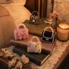 Tiny Bag Boutique 3D Набор для рукоделия с бусинами, набор из четырех предметов, включает модели сумочек с бусинами, подробные инструкции по вышиванию бисером и материалы для творческой сборки