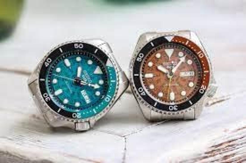 Seiko SEIKO5 Sports Mechanical Distribution Limited Model SRPJ45K1 Time Sonar Blue Automatic Manual Factory SKX Sports Style [Товар]