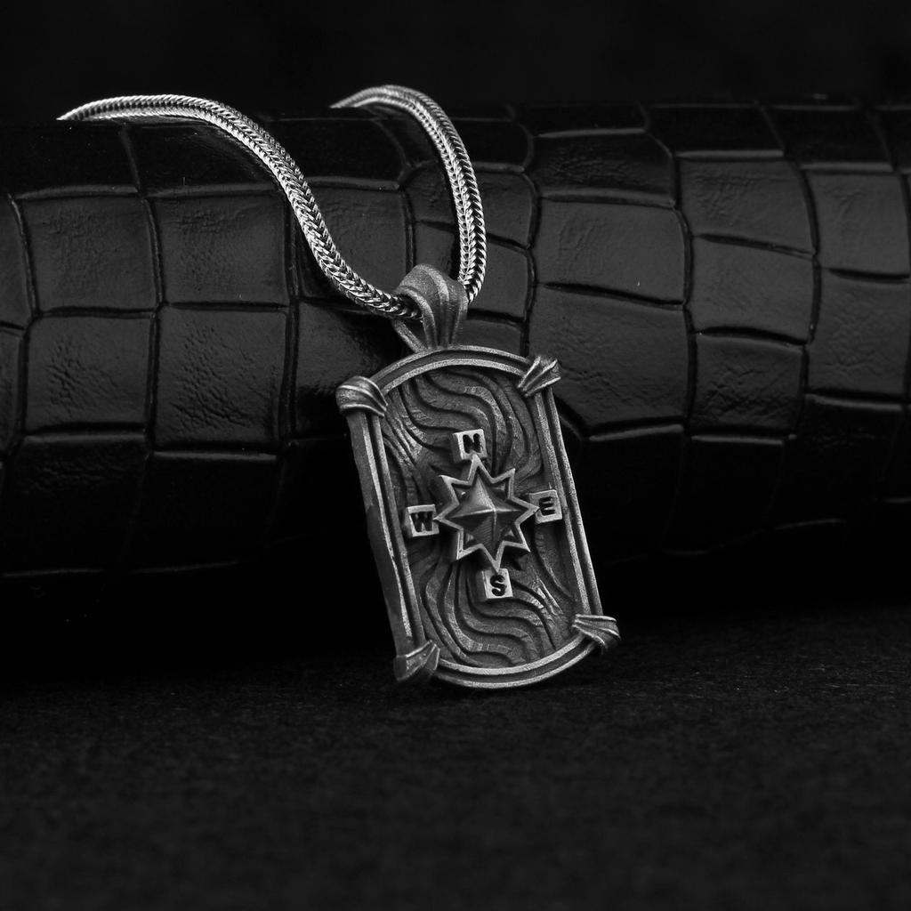 Warrior Lion Silver Necklace Leo Zodiac Pendant Sword Case Shape 925 Sterling Silver Fine Jewelry Men's Accessory Gift For Him Men Fashion