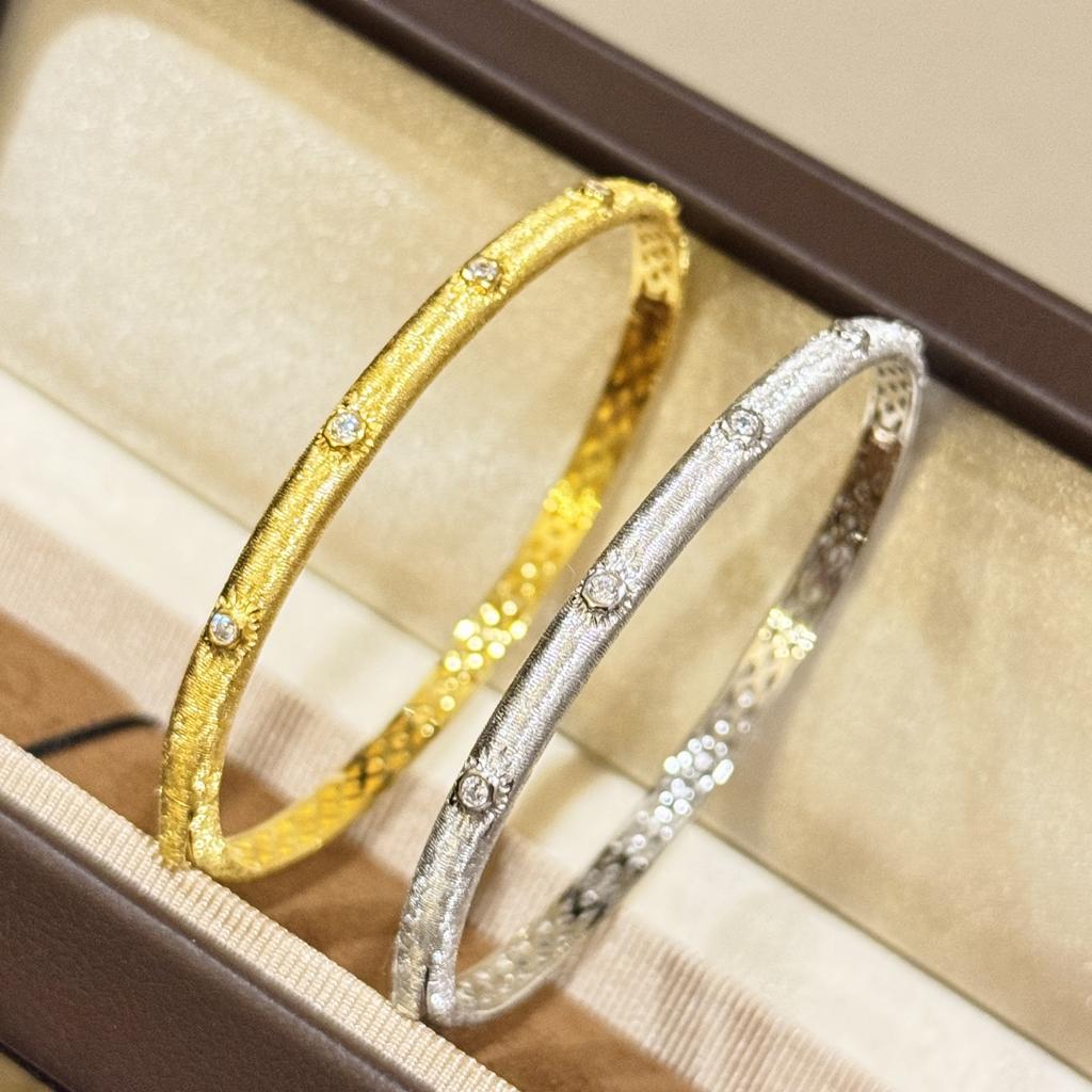 Exquisite Ten Diamond Brushed Bracelet Handmade Brushed Polishing S925 Pure Silver Micro Inlaid Craftsmanship 18K Gold Plating Material Unisex