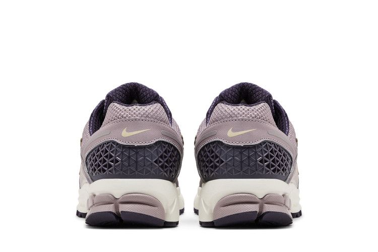 Nike Zoom Vomero 5 Платиновый фиолетовый