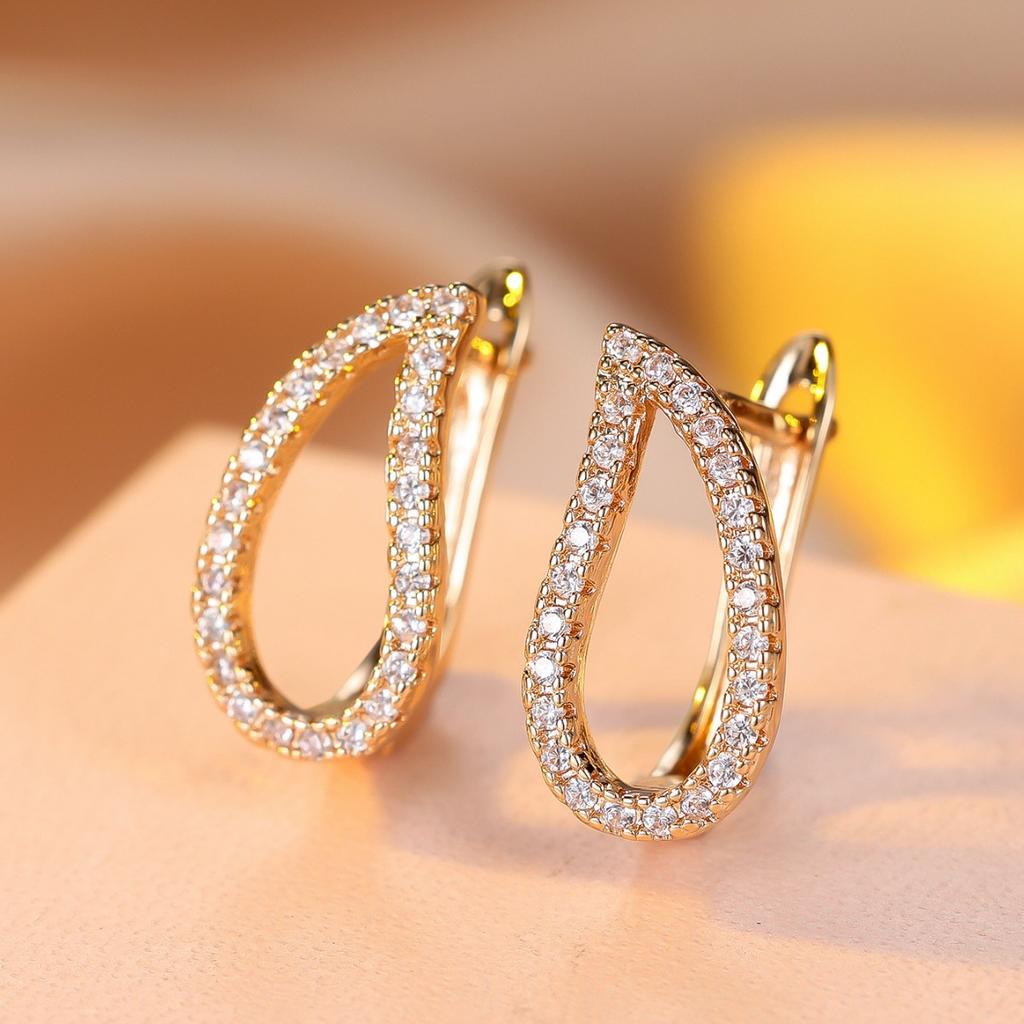 Модные круглые серьги-клипсы с дизайном стрелы из белых бриллиантов, женские универсальные ювелирные изделия