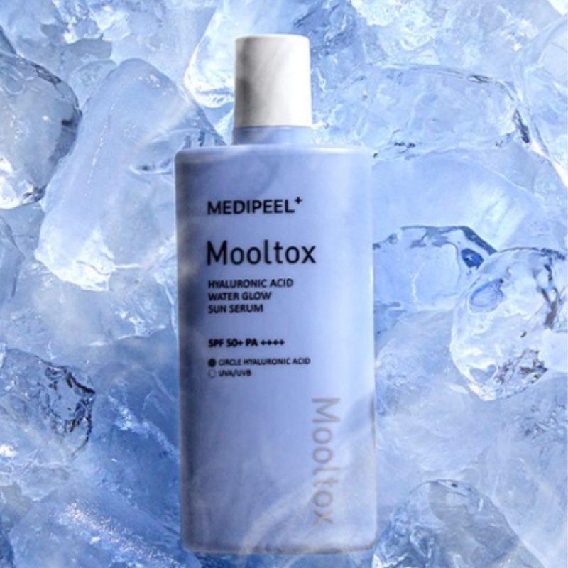 Medipeel Гиалуроновая кислота Water Tox Glow Солнечная сыворотка SPF50+ PA++++ 52мл