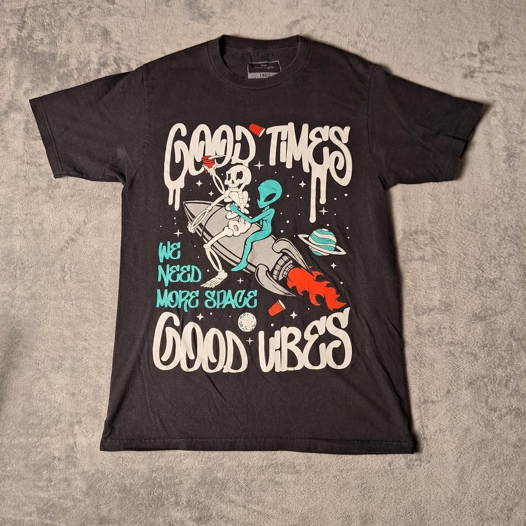 Good Times Good Vibes Eighty Eight Brand quality T-Shirt Small Skeleton & Alien