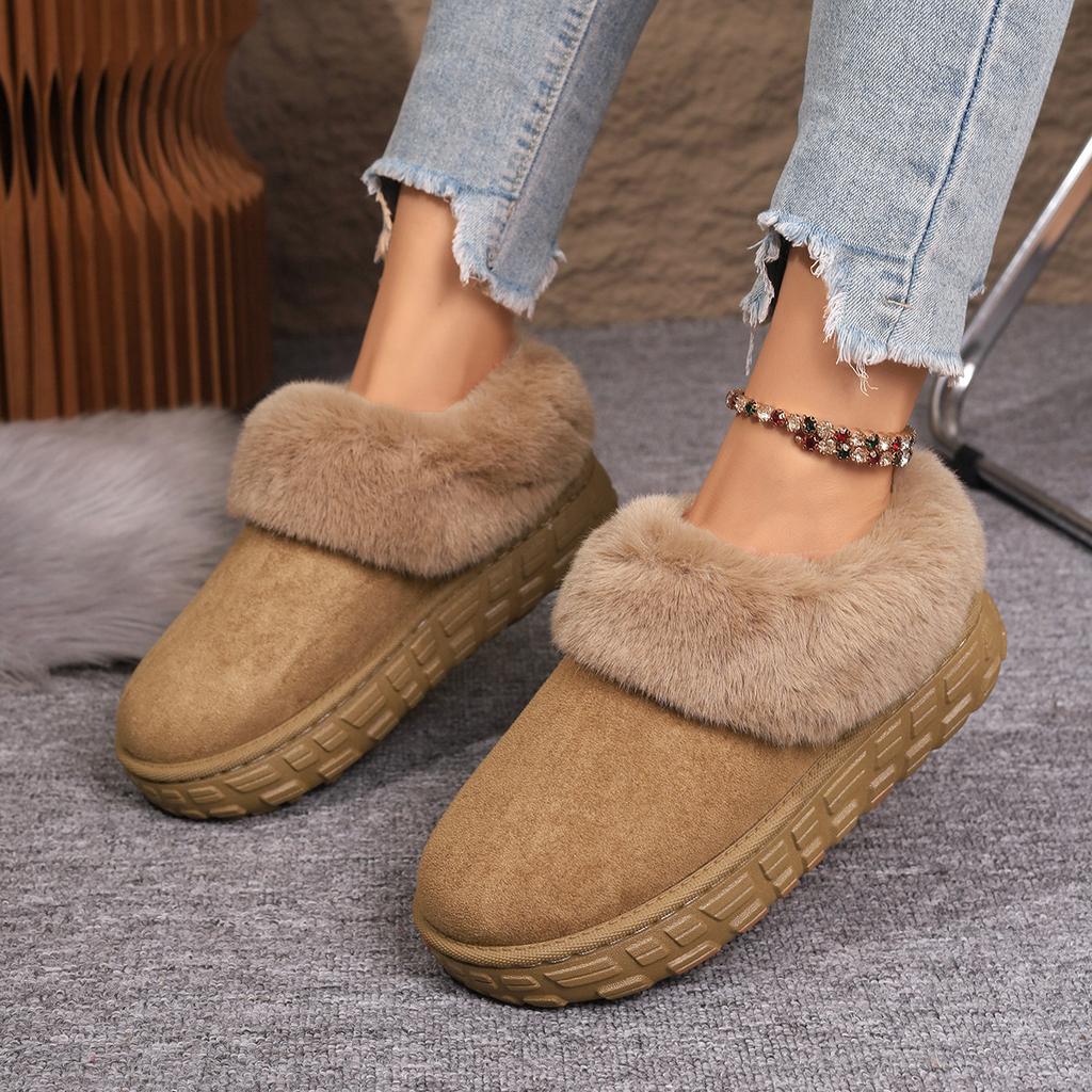 Thick-soled Snow Boots for Women's 2025 Winter New Piled and Thickened Warm Large Cotton Shoes with Integrated Leather and Fur Bread and Wool Shoes
