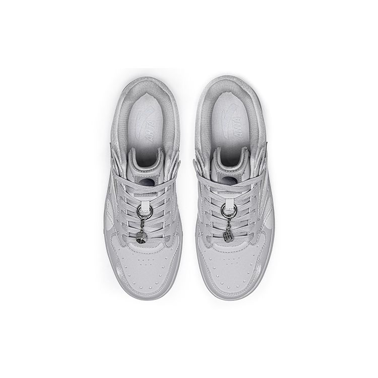 Anta Кроссовки Street Play Low Top мужские кроссовки серые 112248066S-1