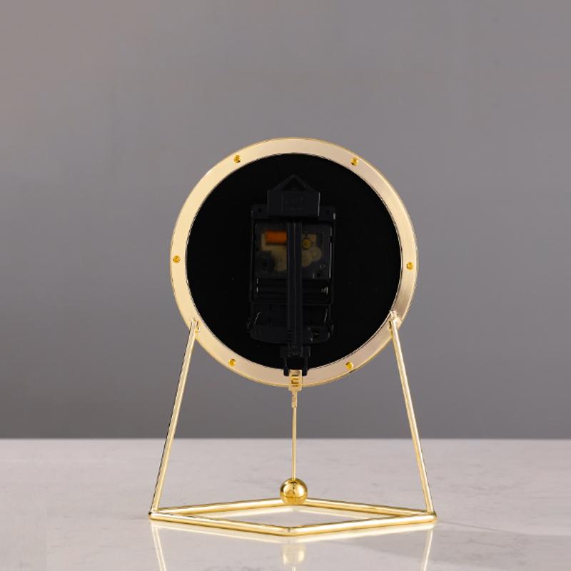 Luxury 8inch Alloy Mute Desk Table Clock with Diamond Pendulum Deco Clock for Bedroom Livingroom