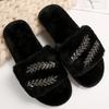 Fashion 2025 Winter Crystal Plush Slippers Women Light Non Slip Cotton Slippers Woman Indoor Faux Fur House Cotton Slides Female