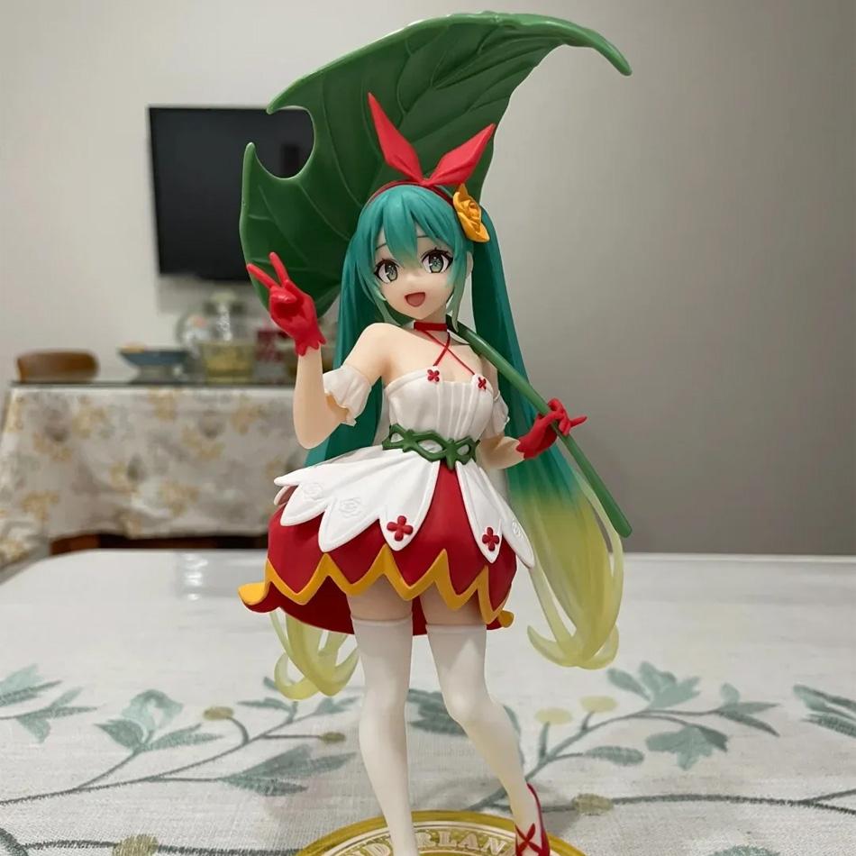 20cm New Flower FairyHatsune Miku figurine green leaf Thumbelina Royal Highness Princess MIKU cute anime figurine Gift doll
