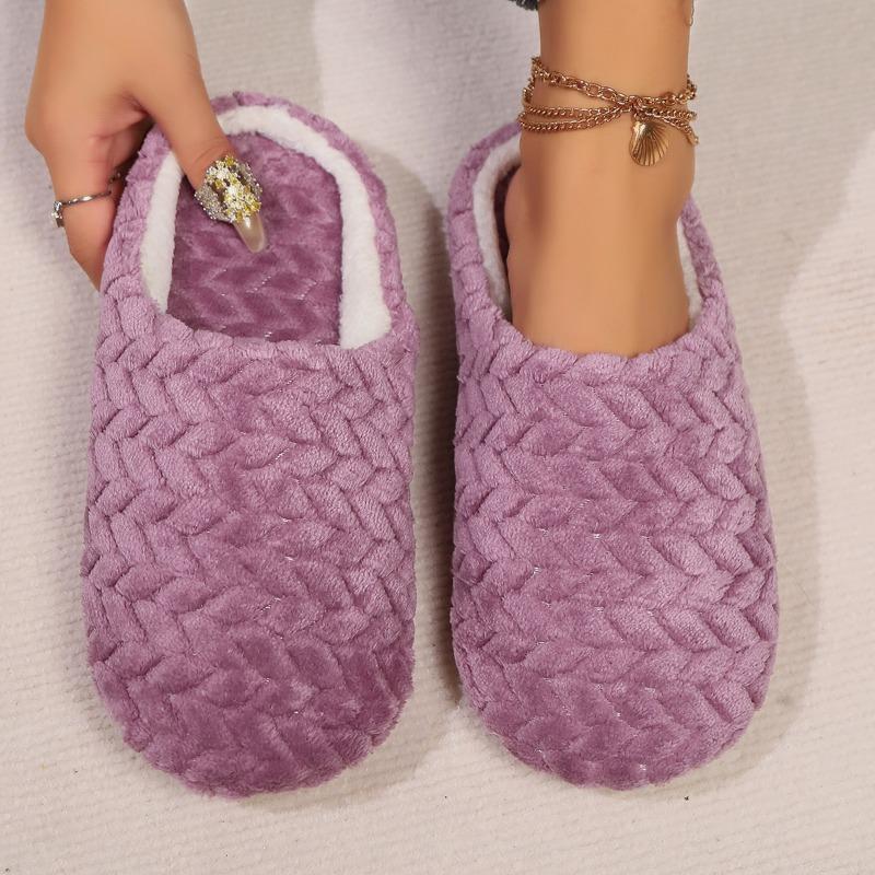 Туфли на плоской подошве женские хлопковые тапочки зимние короткие плюшевые теплые повседневные туфли 2024 новый стиль удобные мягкие туфли женская мода
