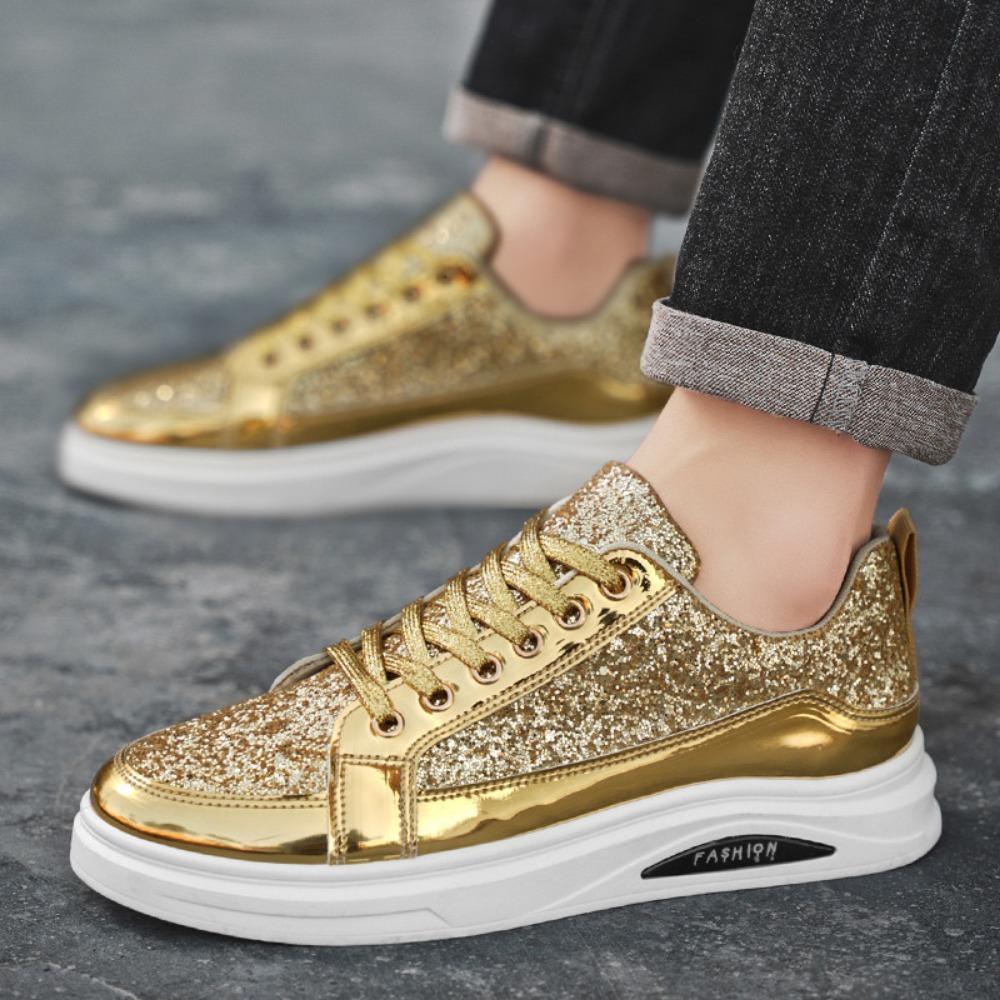 Дизайнерская обувь для мужчин Весна Новая версия Бордовые туфли Мужская модная повседневная обувь Персонализированная трендовая мужская обувь