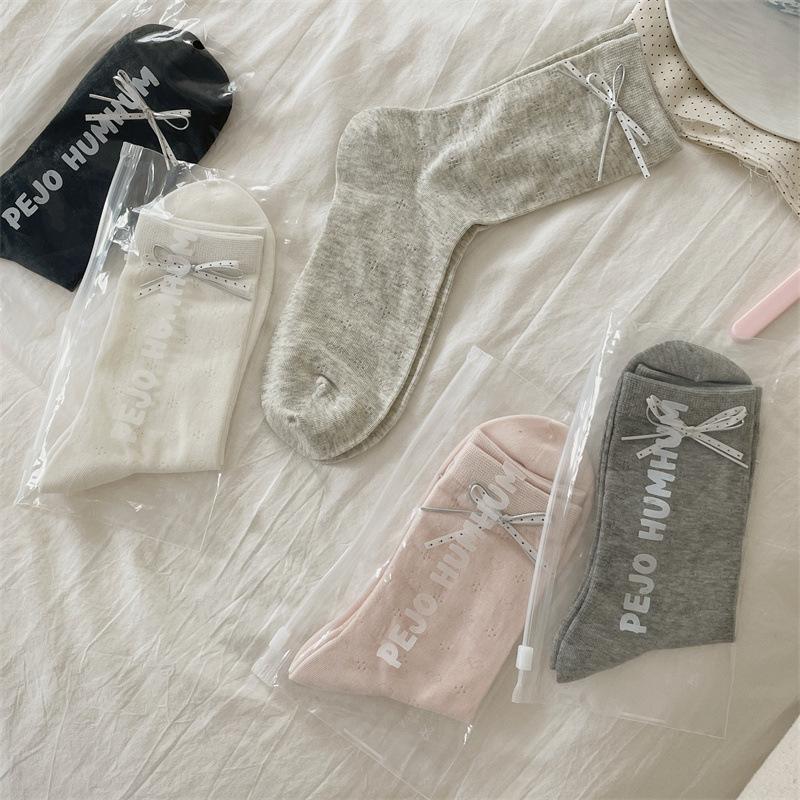 Female Spring and Summer Thin Pure Color Dark Grain Love Bow Ballet Wind Cylinder Stack Socks