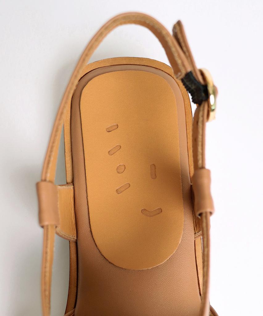 Heenn Open-Toe Fisherman Sandals. Terracotta