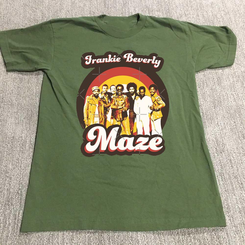 Frankie Beverly and Maze 1970 Poster Gift For Fan T-shirt TMB3152