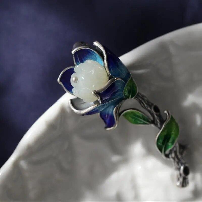 Ремесло Натуральный Халцедон Цветок Магнолии Брошь Эмаль Фарфор Китайский Ретро Обмотка Уникальный Дизайнерский Бренд Ювелирных Изделий