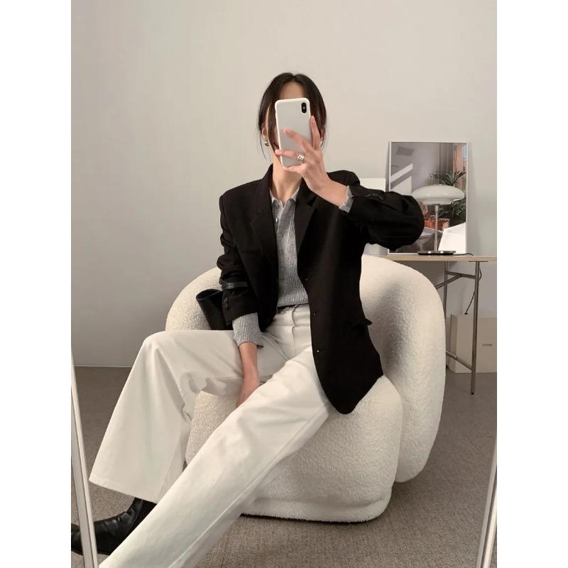 Южная Корея шикарная осень простая элегантная поло воротник полосатый универсальный утягивающий однотонный длинный рукав мягкий клеевой трикотаж