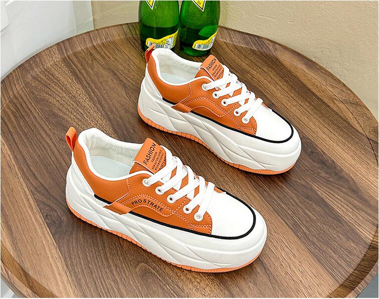 Новые кроссовки на платформе для женщин со шнуровкой, женские удобные кроссовки из вулканизированной стали для бега, спортивные кроссовки на толстой подошве