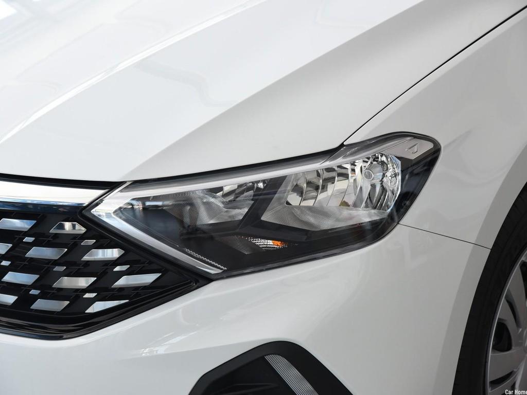 Compatible 2019 Jetta VA3 Front Halogen Headlight Assembly with High/Low Beam for Volkswagen Jetta.