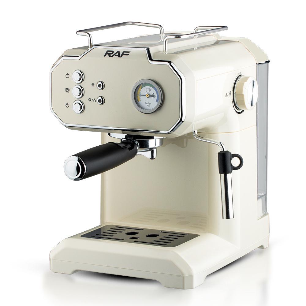 Полуавтоматическая кофемашина европейского/австралийского стандарта с экстракцией под высоким давлением и вспениванием молока паром