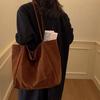 Women's Retro Mallard Velvet Tote Shoulder Bag - New Autumn Winter Fashion Large Capacity Relaxed Underarm Bag CLE