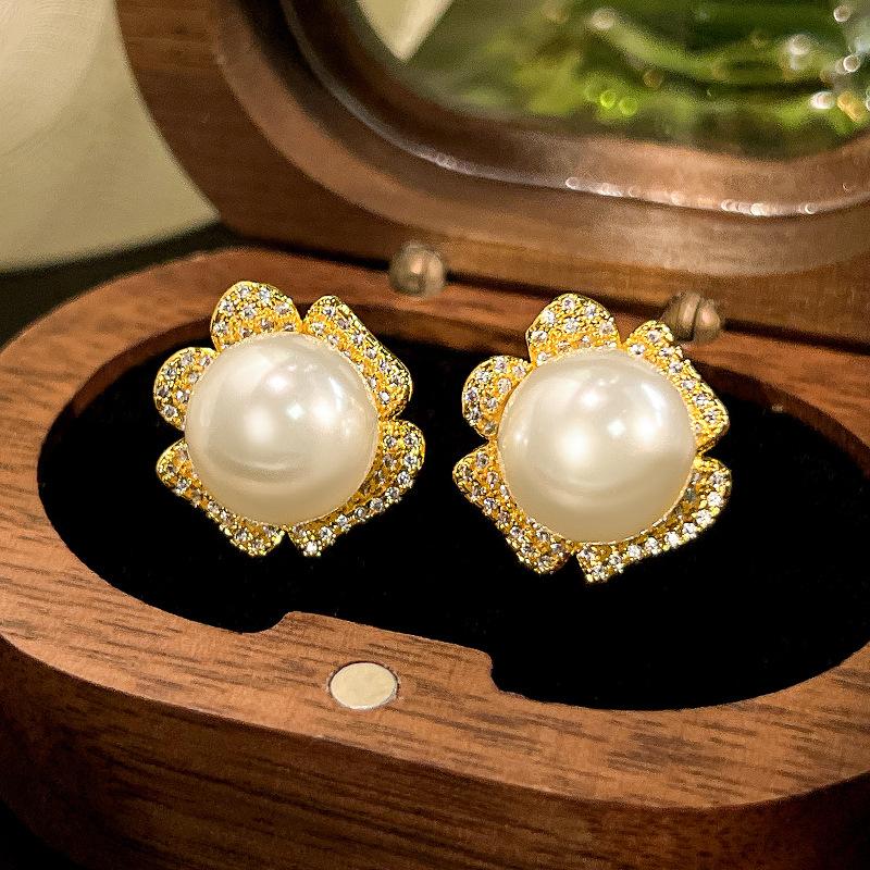 Jewelry Pearl Set Necklace Earrings Jewelry Women'S Australian White Bead Pendant Earrings Premium Sense