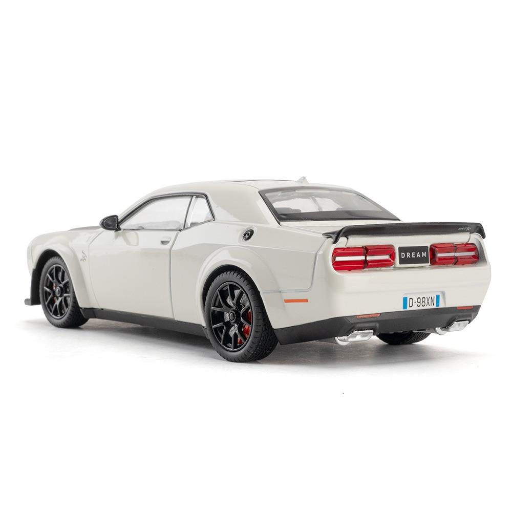 1/24 Dodge Challenger Hellcat игрушечная машинка литая Metel Cars игрушечные машинки с откидным механизмом Hellcat со звуком и светом Hellc для детей