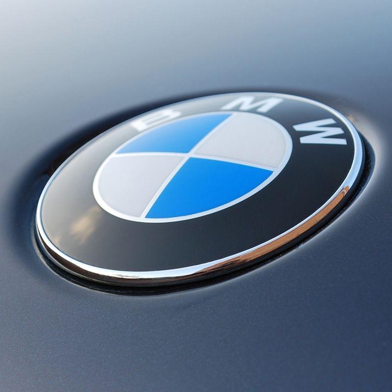 TWDG8 74mm 82mm Hood Emblem Car Front Bonnet Logo Trunk Cover Badge For BMW E46 E90 E60 F30 F10 E39 E36 F20 G30 G20 E87 E92 E91 E30 X1