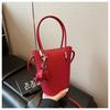 Fashion Light Luxury Bucket Bag Women's New Versatile Small Bag Wind Shoulder Crossbody Armpit Bag