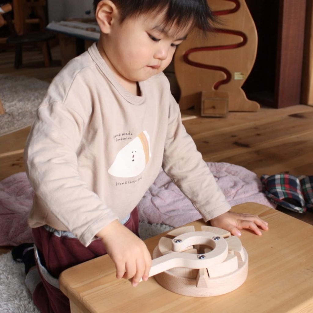 Intersection Mysterious Wooden Toy That Just Keeps Toy from the Japan Good Toy Wooden Educational Building Ages Birthday for Made In Handmade Wooden