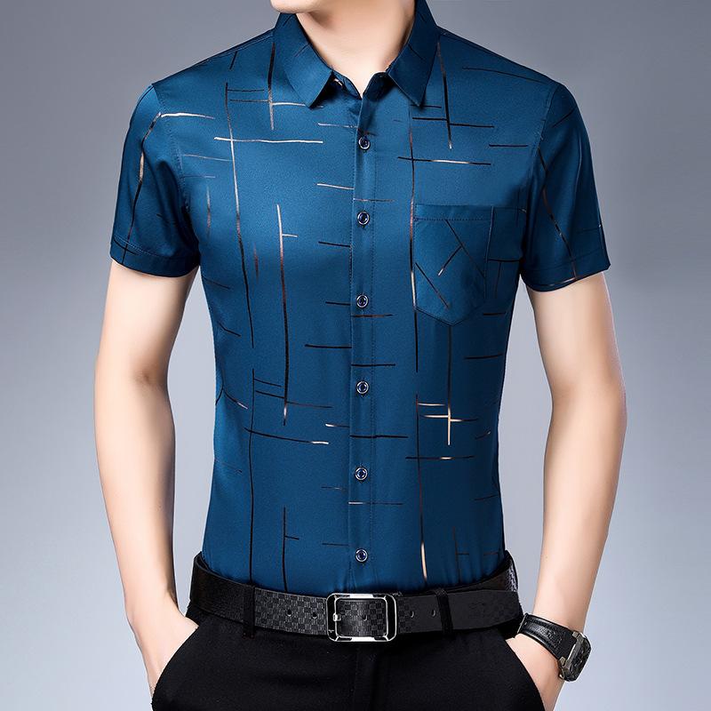 Мужская рубашка с коротким рукавом в стиле business casual для весны и лета, не требующая глажки и устойчивая к сминанию