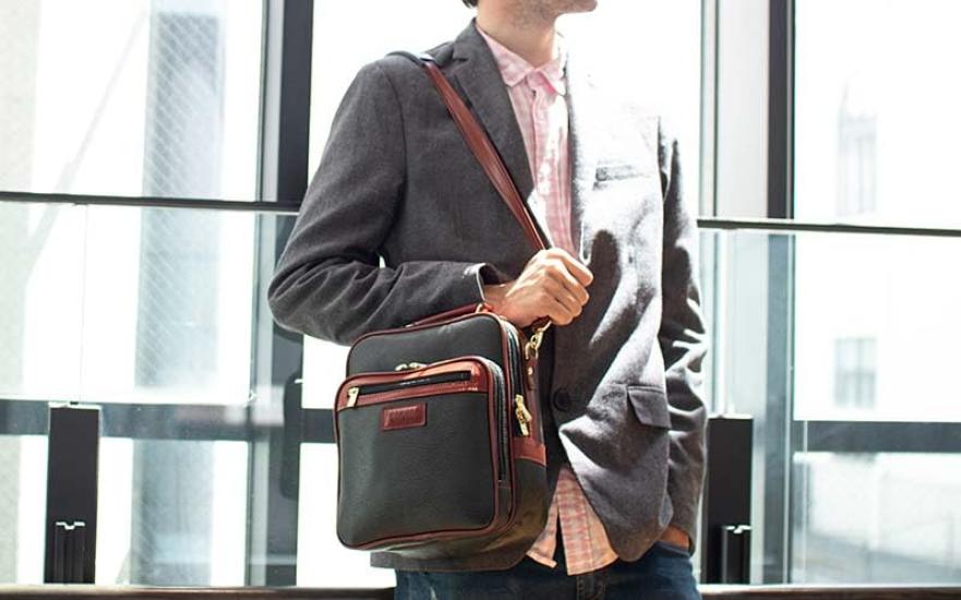 Мужская вертикальная сумка через плечо Toyooka Kobo, Синтетическая кожа, Crossbody, Сделано в Японии, Темно-синий, 4107-02