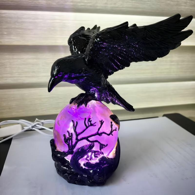 European Gothic Raven Night Lamp - Creative Resin Study Room Desk Light
