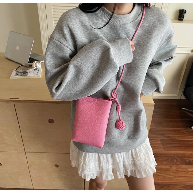 Mobile Phone Bag Women's New Fashionable Versatile Mini Going Out To Work Commuting Shoulder Messenger Bag